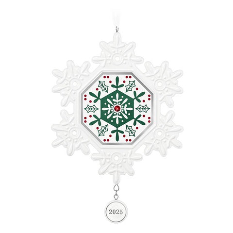Hallmark Ornament : 2025 Snowflake