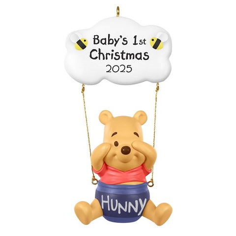 Hallmark Ornament : Baby's First Christmas